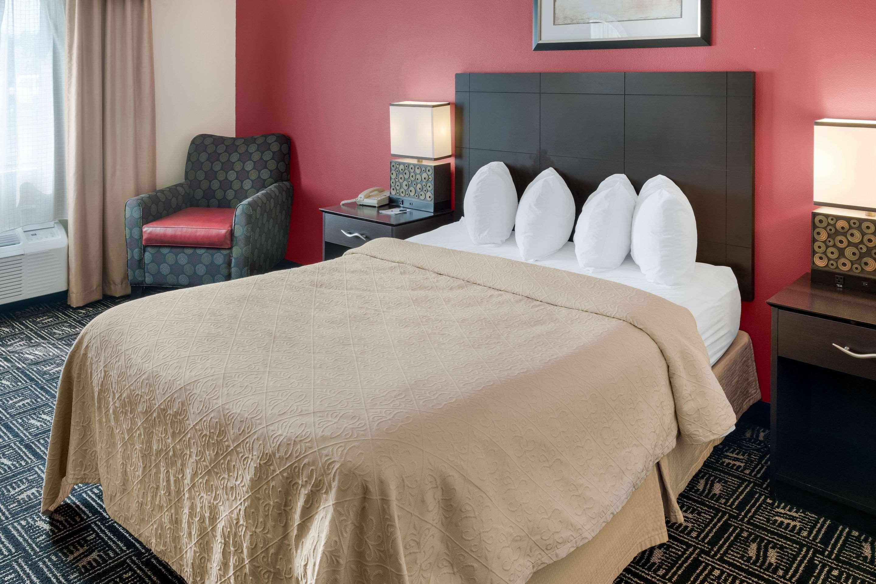 Quality Inn & Suites Манкато Екстер'єр фото